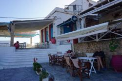 Greece  2022: Souvala Harbor  -  N. Aegina  -  05.2022  -  Greece